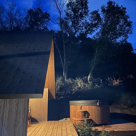 Деревянный коттедж De Les Flors Gramos